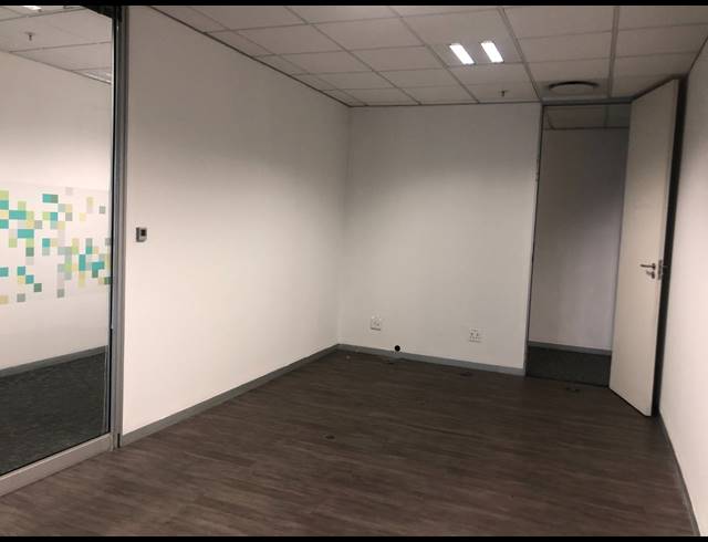941M² OFFICE TO LET IN MELROSE ARCH